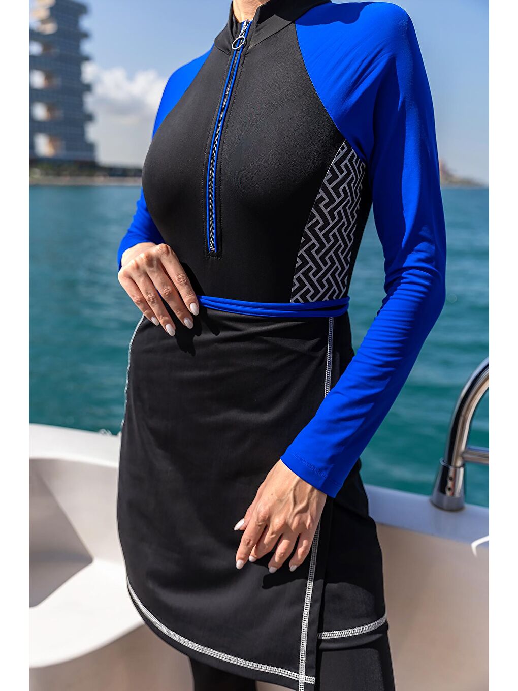 Siyah 3 Farklı Şekilde Giyilebilir Elastanlı Etekli Tesettür Mayo R125 Collar-1