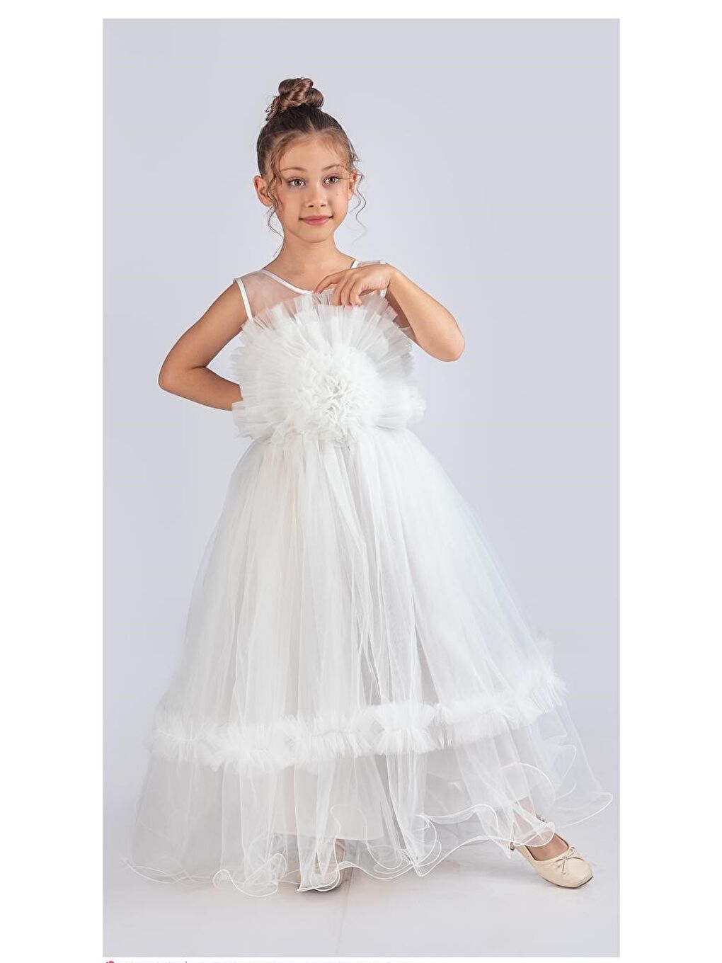 Beyaz Uzun Etekli , Askılı Kız Cocuk Gül Motif Abiye Elbise M00670-3