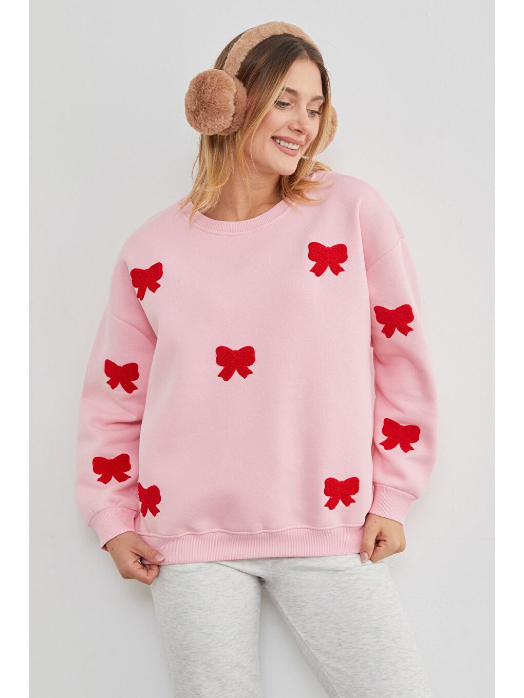 Pembe 3 İplik Fiyonk Nakışlı Oversize Sweatshirt-2