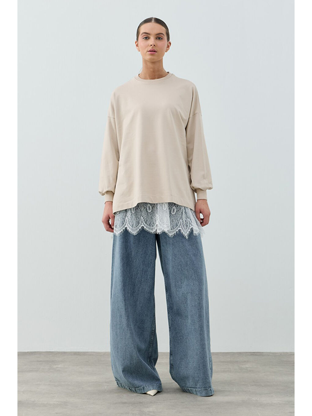 Dantel Detay Etek İçlikli Loly Sweat 1793 Bej-4