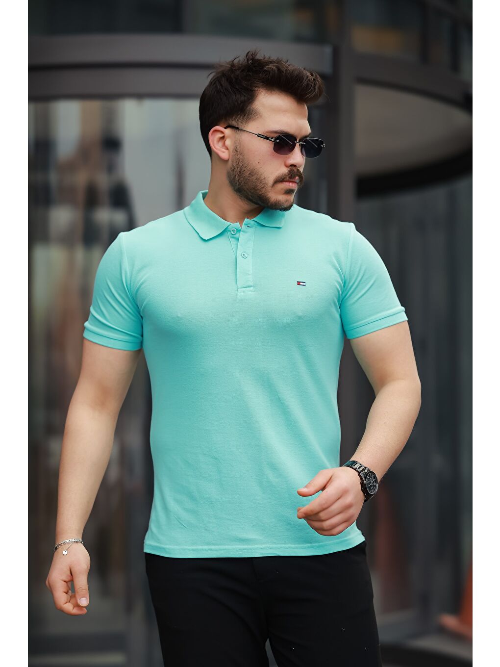 Turkuaz Erkek Kıvrılmaz Polo Yaka Cepsiz Slim Fit Dar Kesim T-Shirt