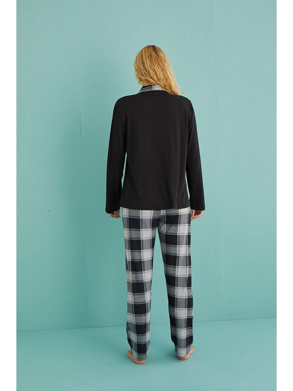 Kadın Genç Önden Düğmeli Uzun Kollu Pijama Takımı | Siyah 50901-35-2