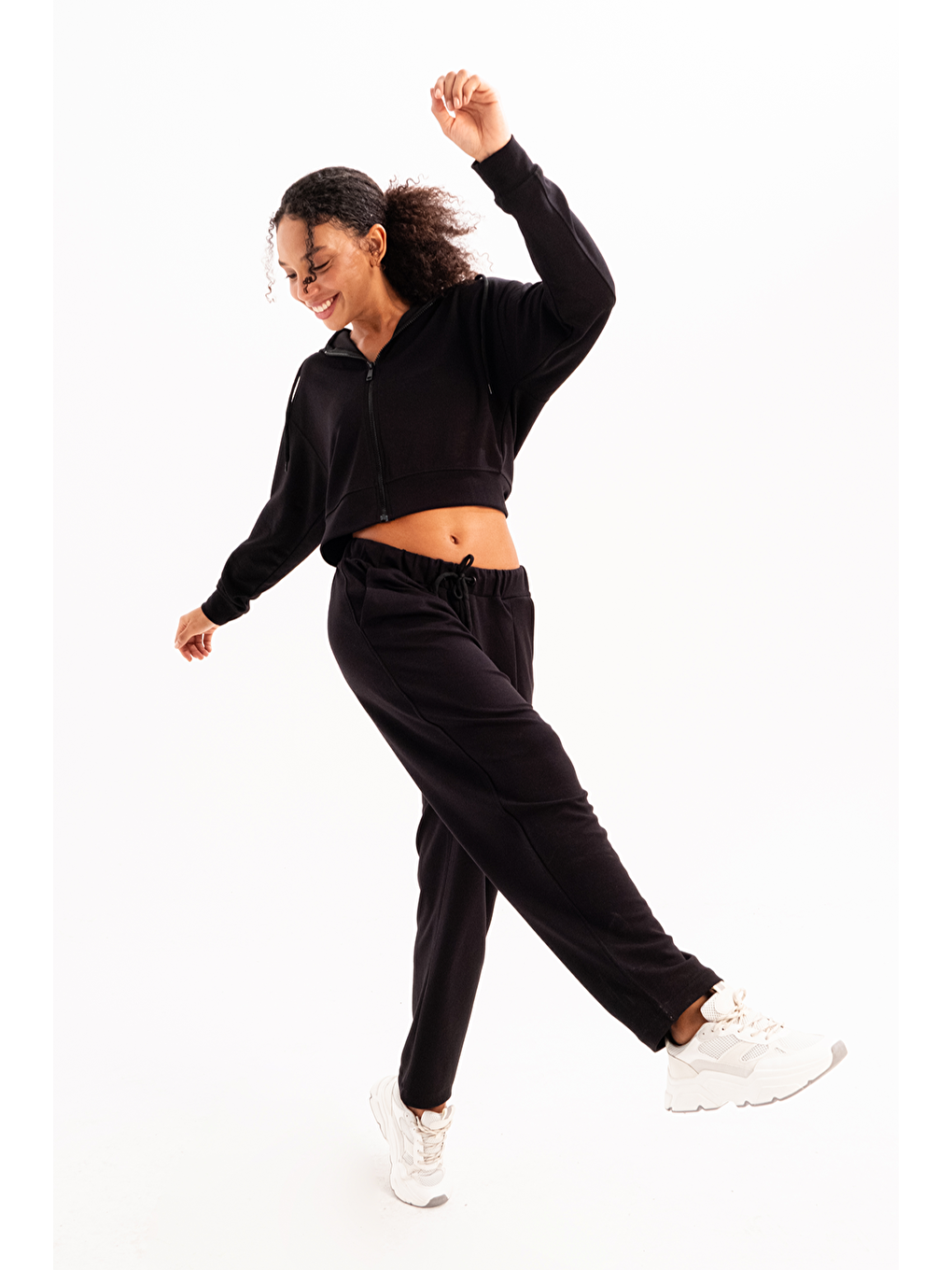 Oversize Eşofman Altı Pantolon Fit Beli Lastikli Cepli Rahat Kesim Kadın Flex Siyah-1