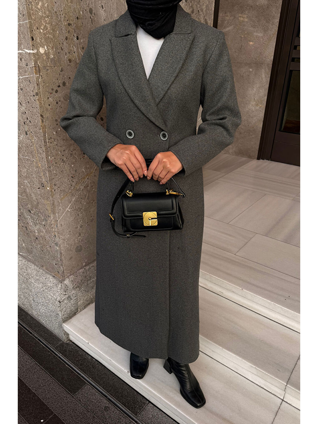 Kadın Arka Düğme Detaylı Kaşe Kaban Antrasit-4