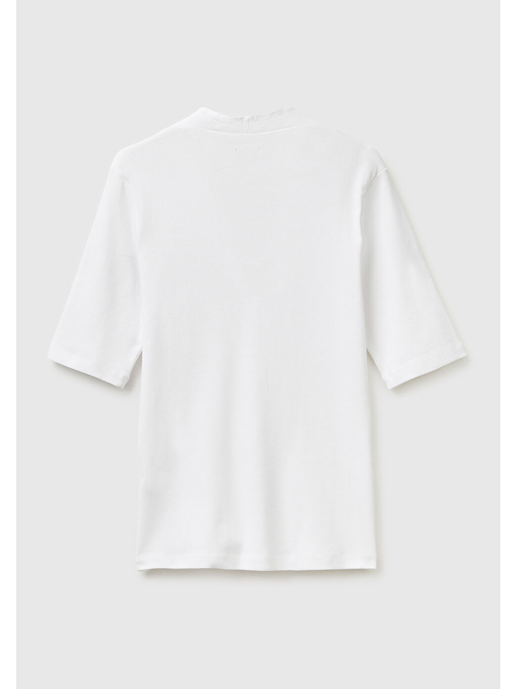 Kadın Beyaz %100 Pamuk Yarım Kollu Derin V Yaka T-Shirt-1