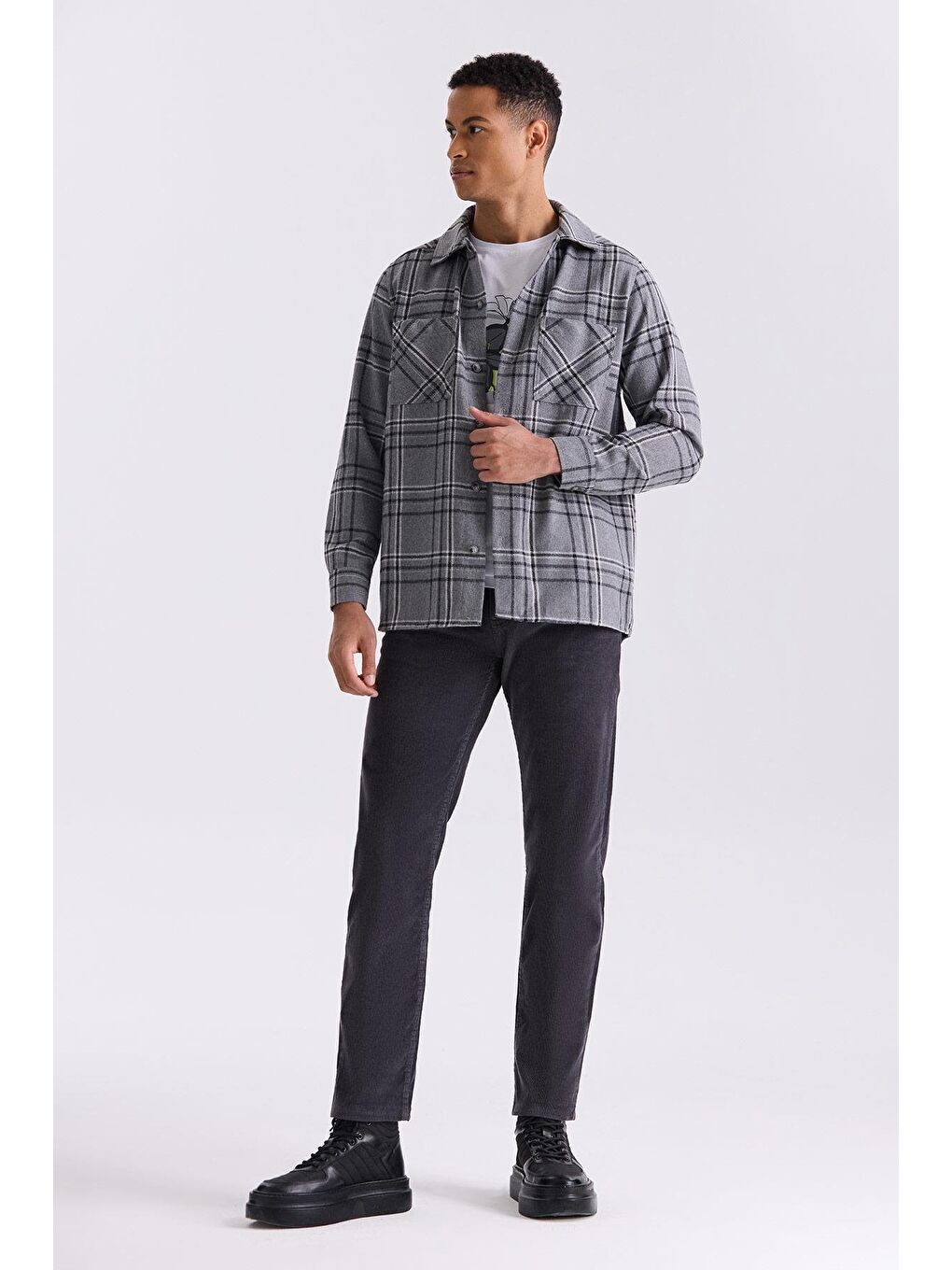 Antrasit Over Size Bol Kesim Ekose Desenli Pamuklu Cepli Oduncu Gömlek-1