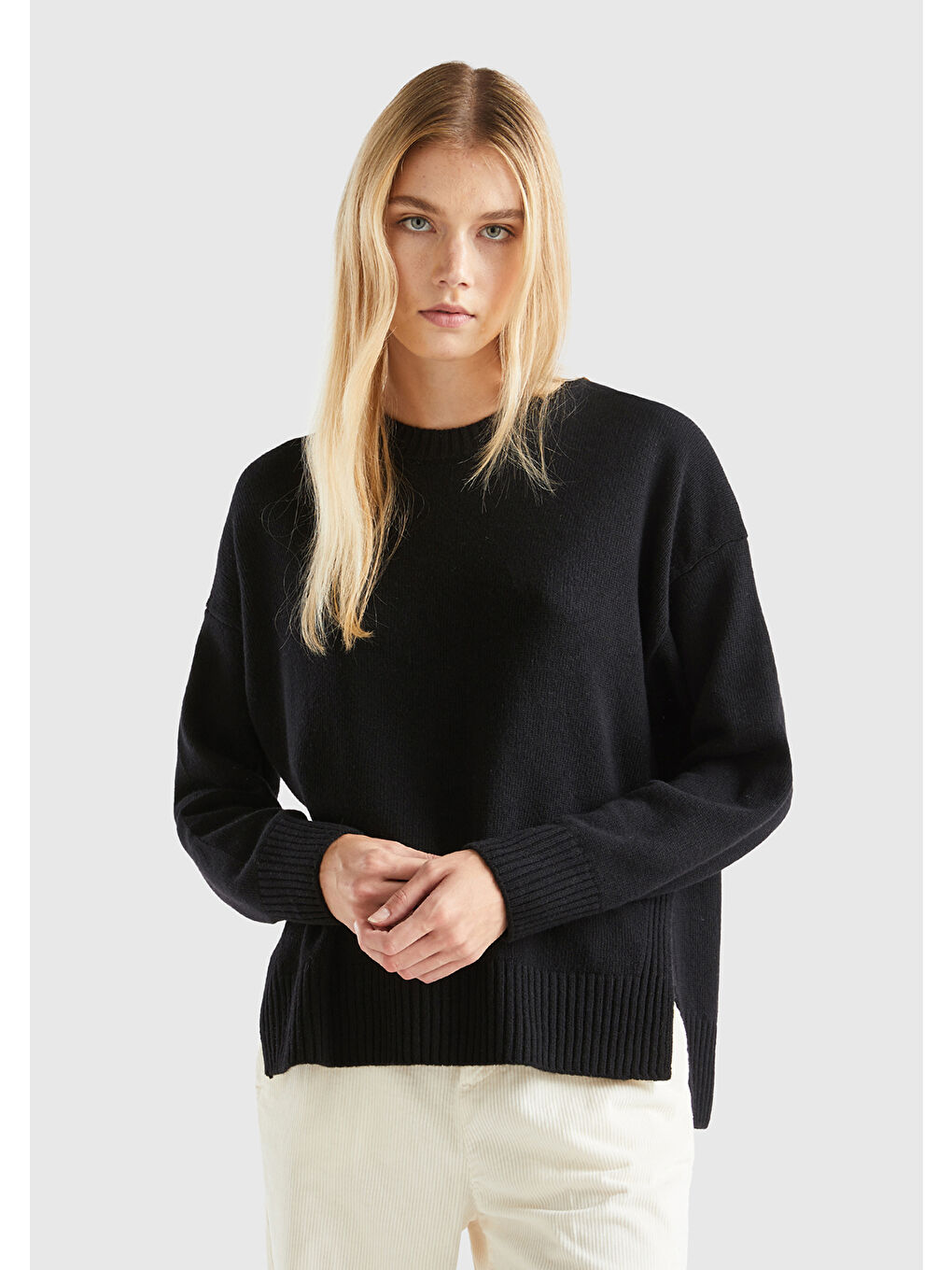 Kadın Siyah Yün Karışımlı Boxy Fit Kazak