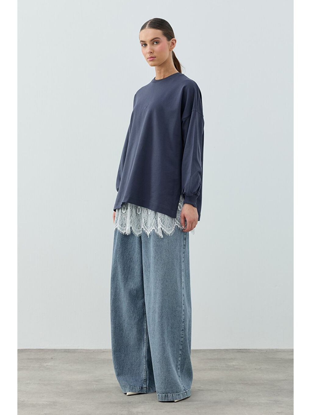 Dantel Detay Etek İçlikli Loly Sweat 1793 İndigo-1