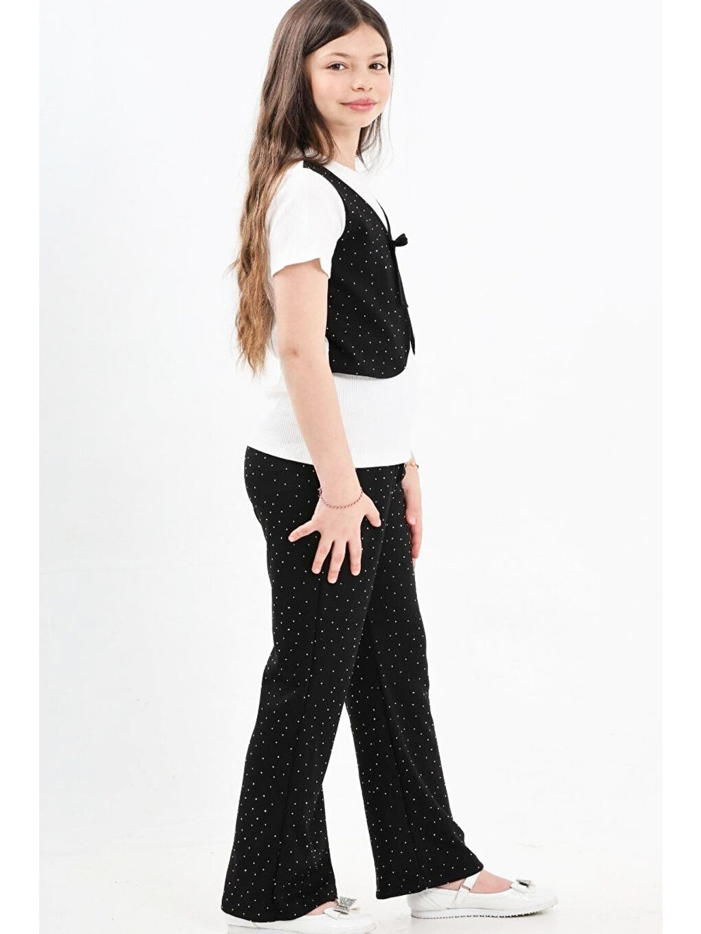 Siyah Kız Çocuk Taş Süslemeli ve Yelek Detaylı Alt -Üst Takım 7-12 Yaş 12572-3