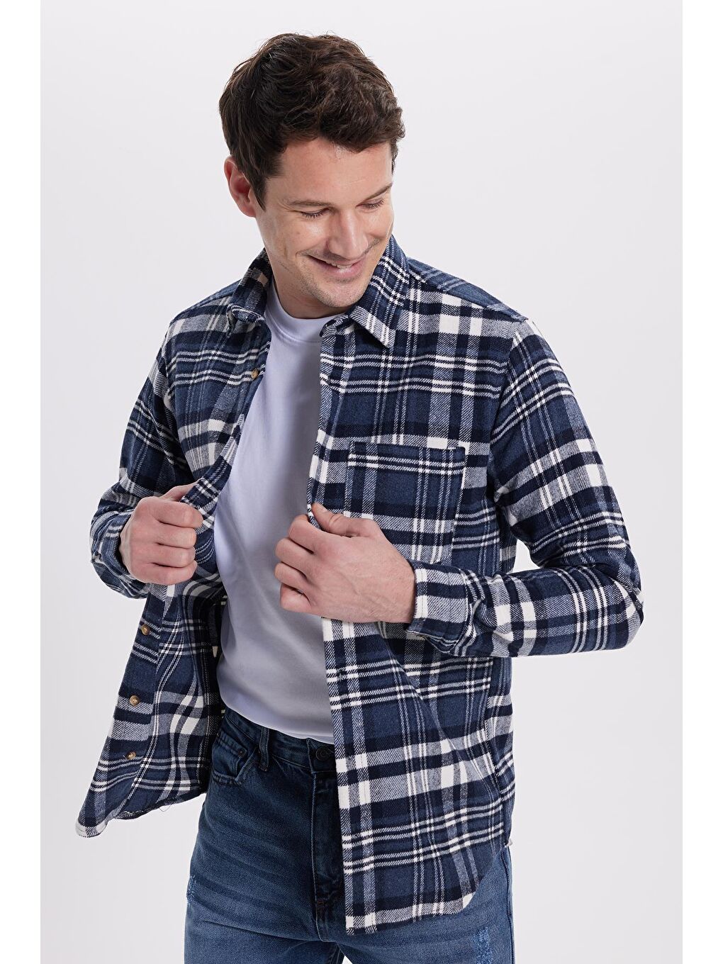 Lacivert Erkek Regular Fit Rahat Kesim Kışlık Kareli Oduncu Gömlek-4
