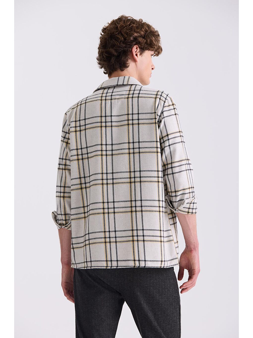 Bej Taş Over Size Bol Kesim Ekose Desenli Pamuklu Cepli Oduncu Gömlek-3