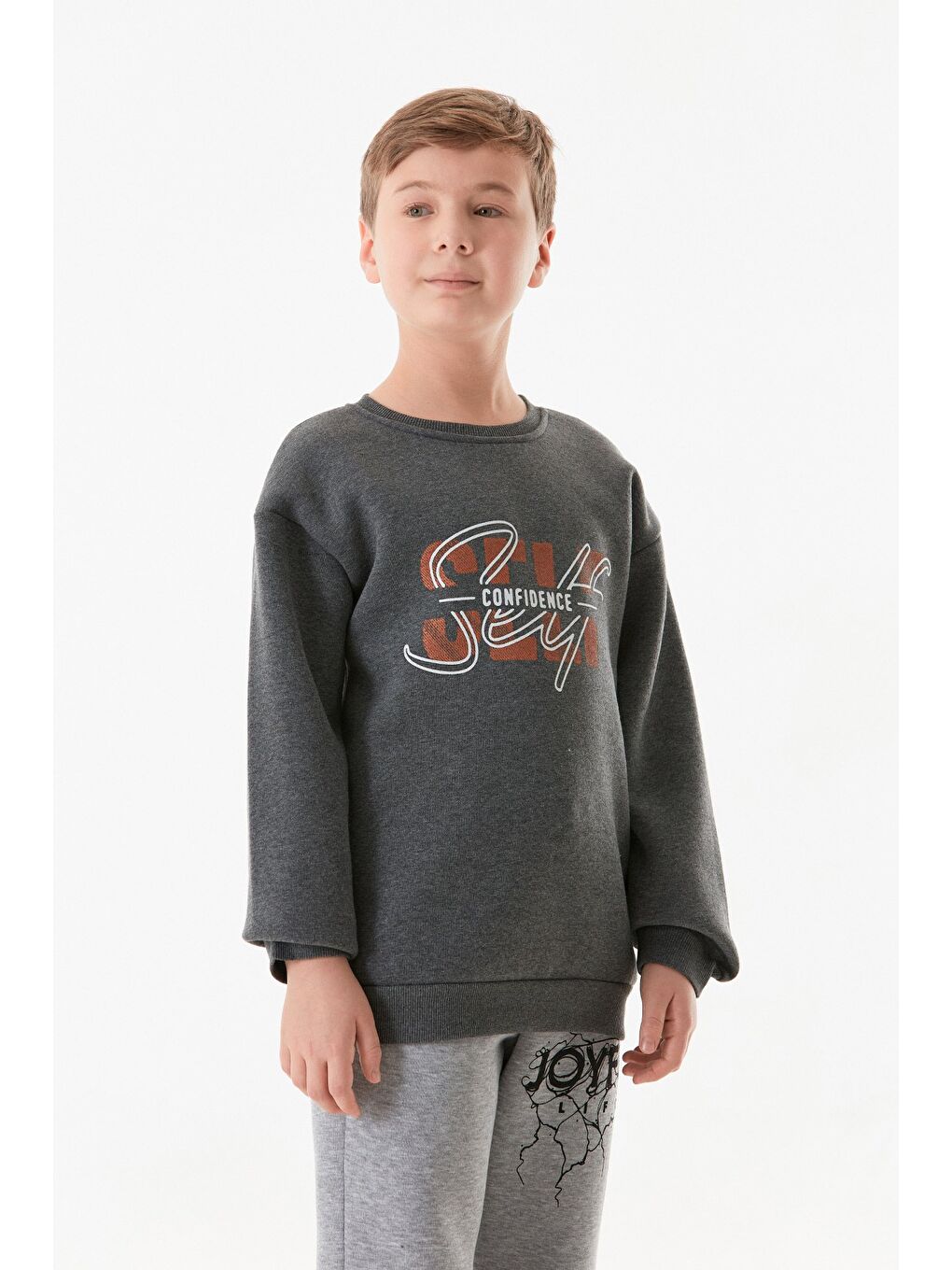 Antrasit 3 İplik Yazı Baskılı Bisiklet Yaka Erkek Çocuk Sweatshirt-1