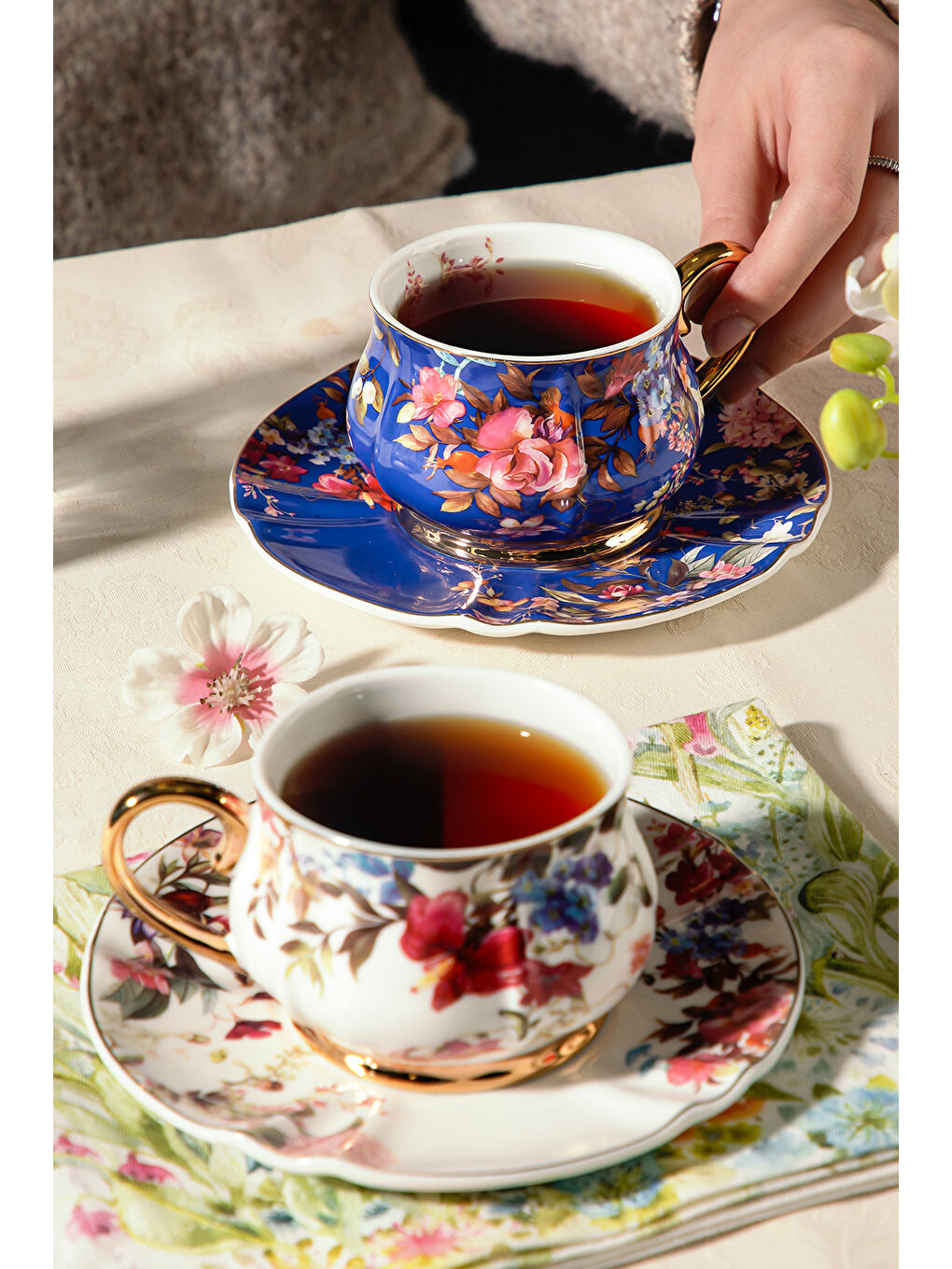 Beyaz Rossella 6 Kişilik 12 Parça Porselen Çay Fincan Takımı-1