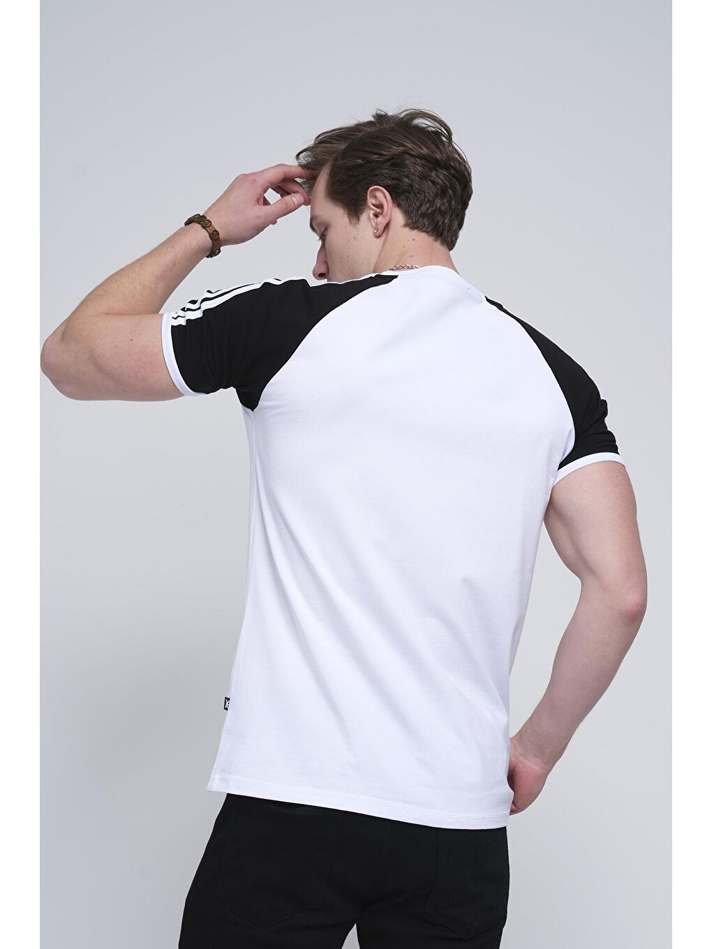 Beyaz Slim Fit Likralı Omuz Şeritli Erkek Tişört-2