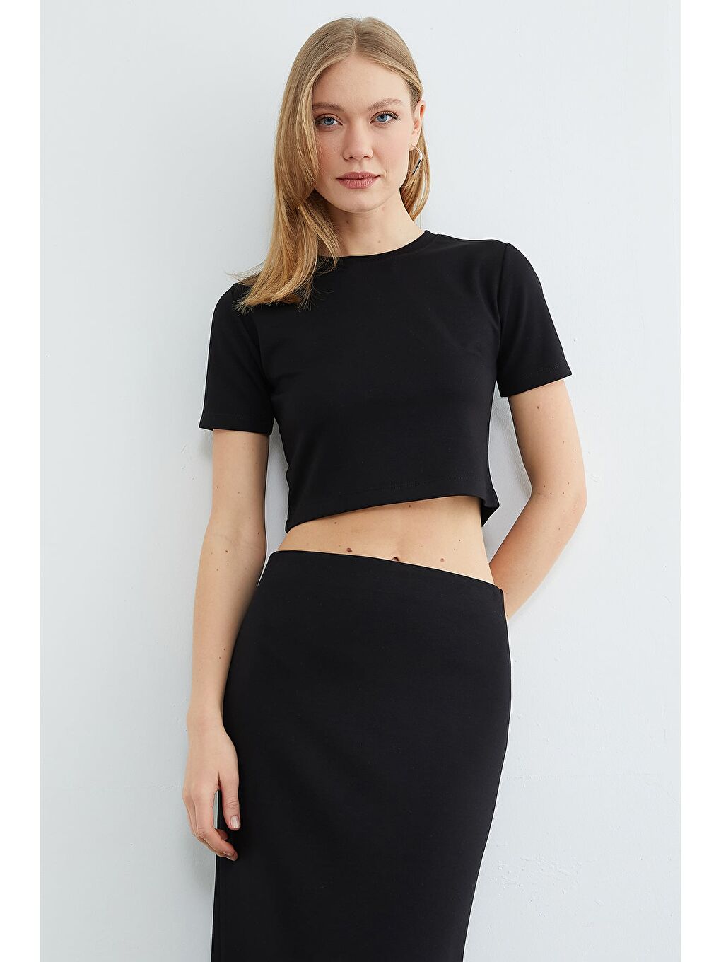 Siyah Basic Yırtmaçlı Modal Etekli 2 Li Takım-1