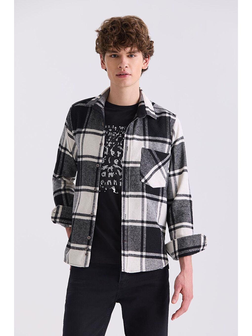 Siyah Slim Fit Ekose Desenli Pamuklu Cepli Oduncu Gömlek