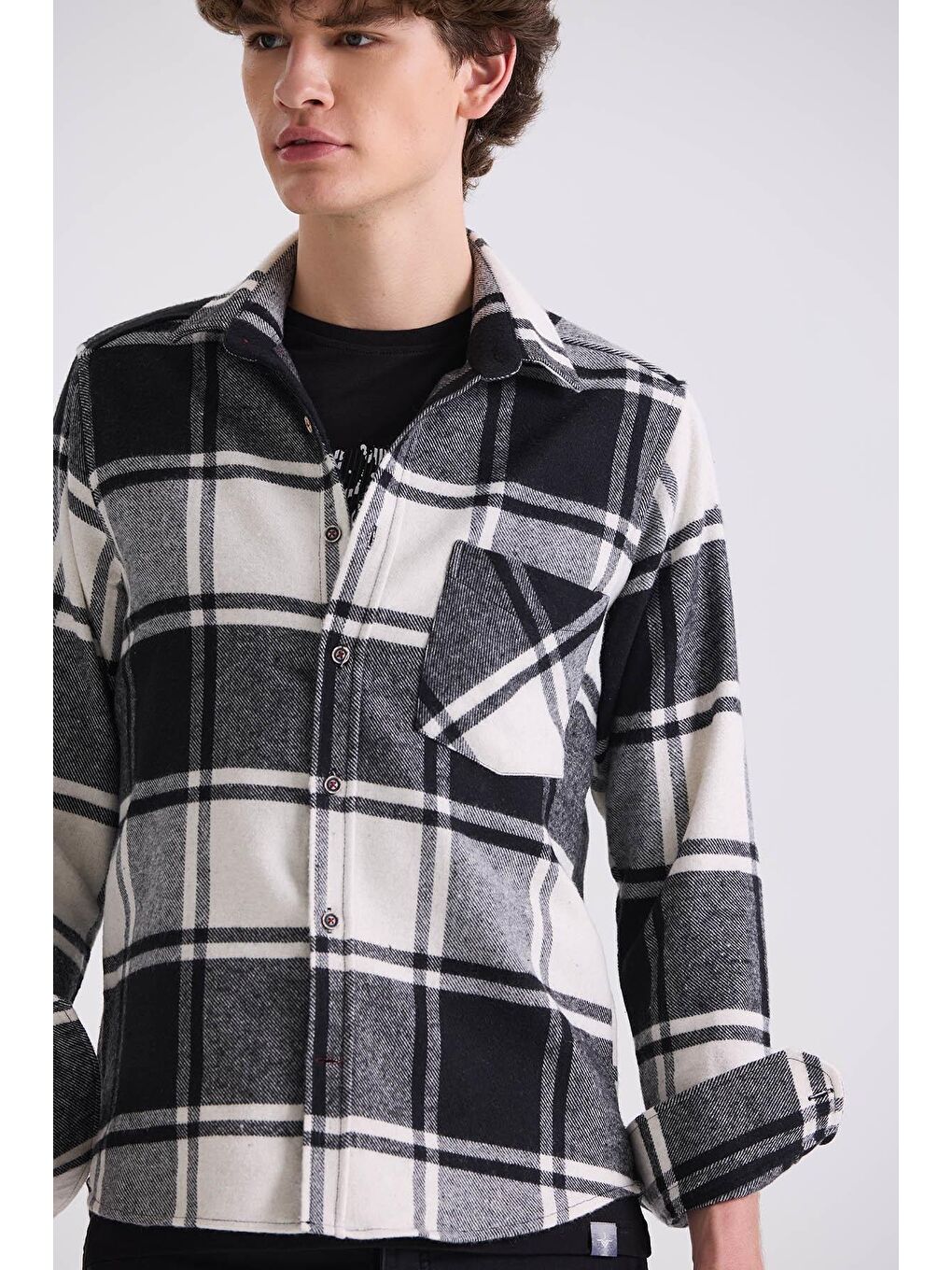 Siyah Slim Fit Ekose Desenli Pamuklu Cepli Oduncu Gömlek-2