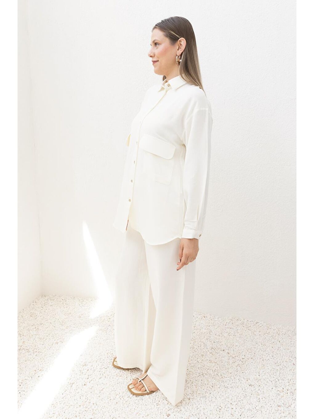 Ekru-Büyük Cepli Keten Pantolonlu Takım-1