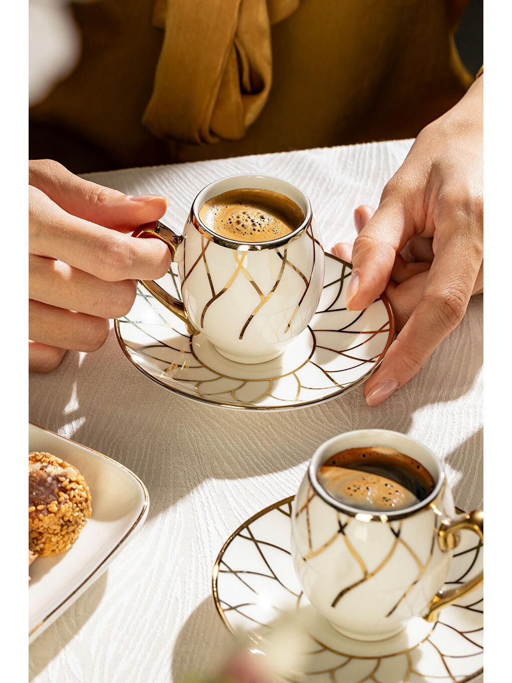 Gri Dora 6 Kişilik 12 Parça Porselen Kahve Fincan Takımı-1