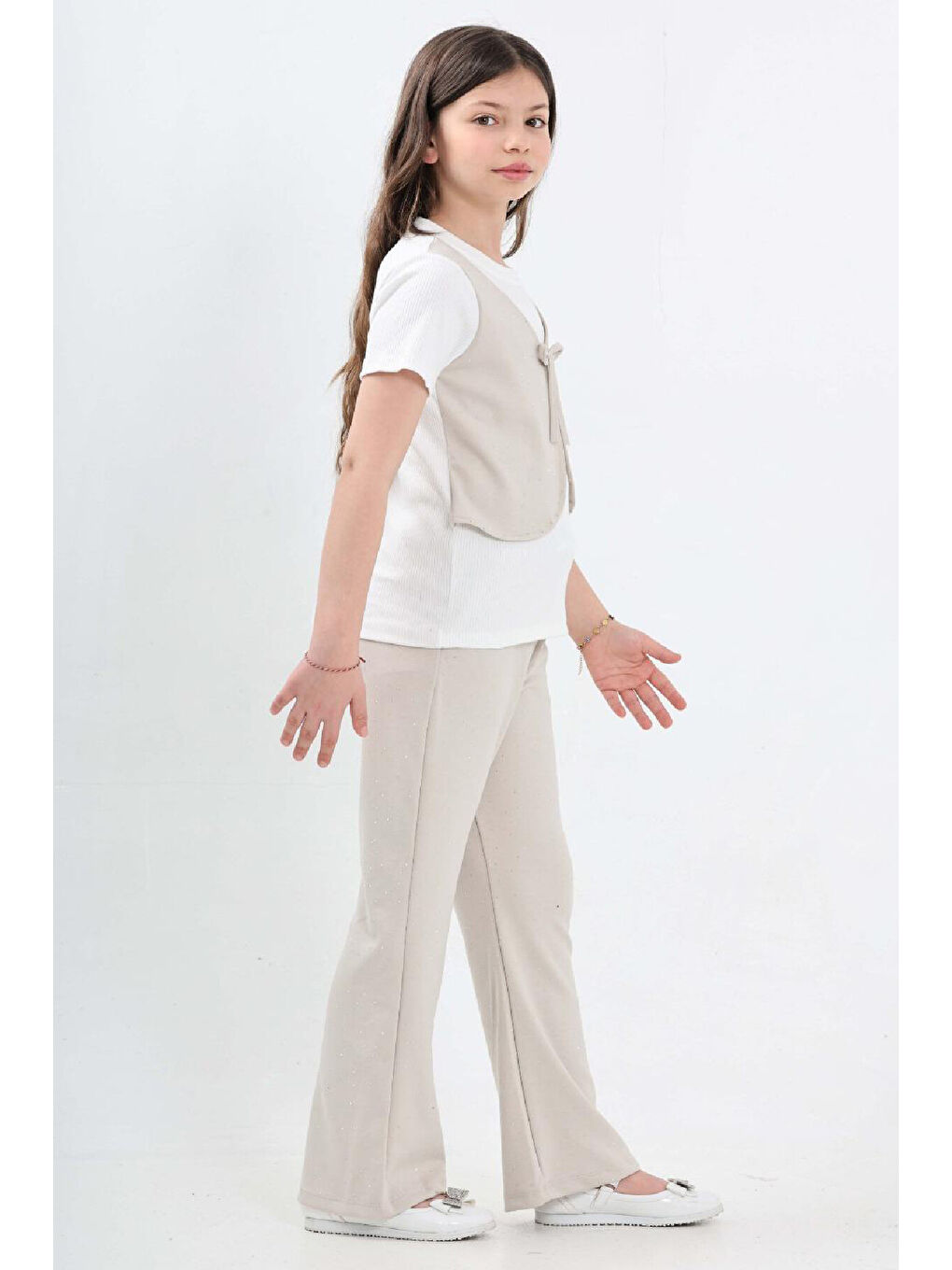 Ekru Kız Çocuk Taş Süslemeli ve Yelek Detaylı Alt -Üst Takım 7-12 Yaş 12572-1