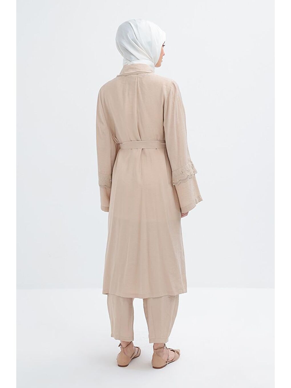 Bej-Kolu Fisto Detaylı Modal Pantolonlu Takım-2