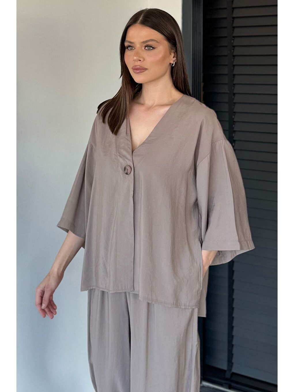 Bej Perry Kadın Kısa Kol Oversize Bluz Havuç Pantolon İkili Takım-2