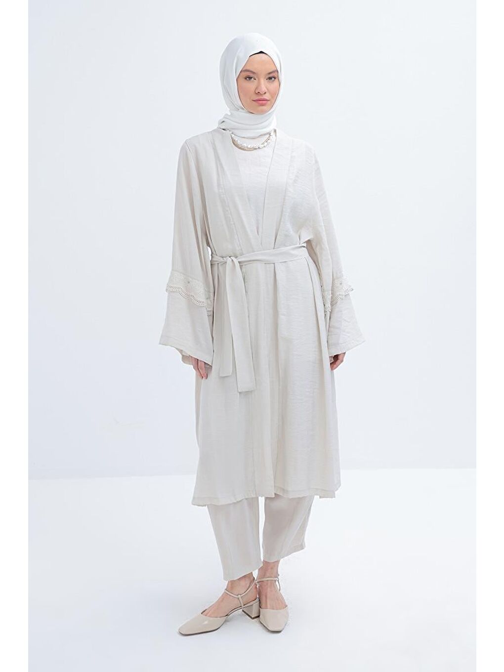 Bej Taş-Kolu Fisto Detaylı Modal Pantolonlu Takım-1