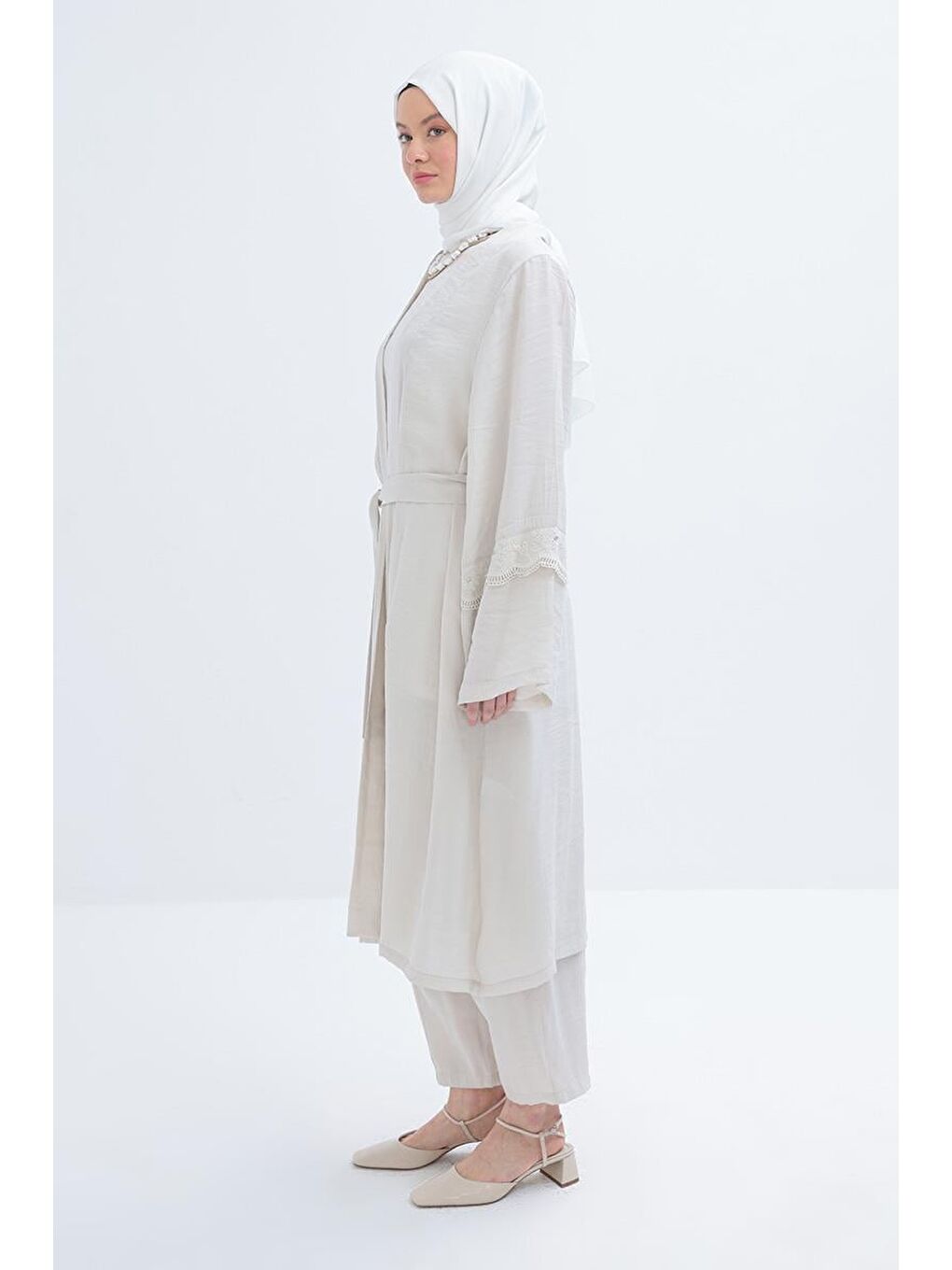 Bej Taş-Kolu Fisto Detaylı Modal Pantolonlu Takım-2