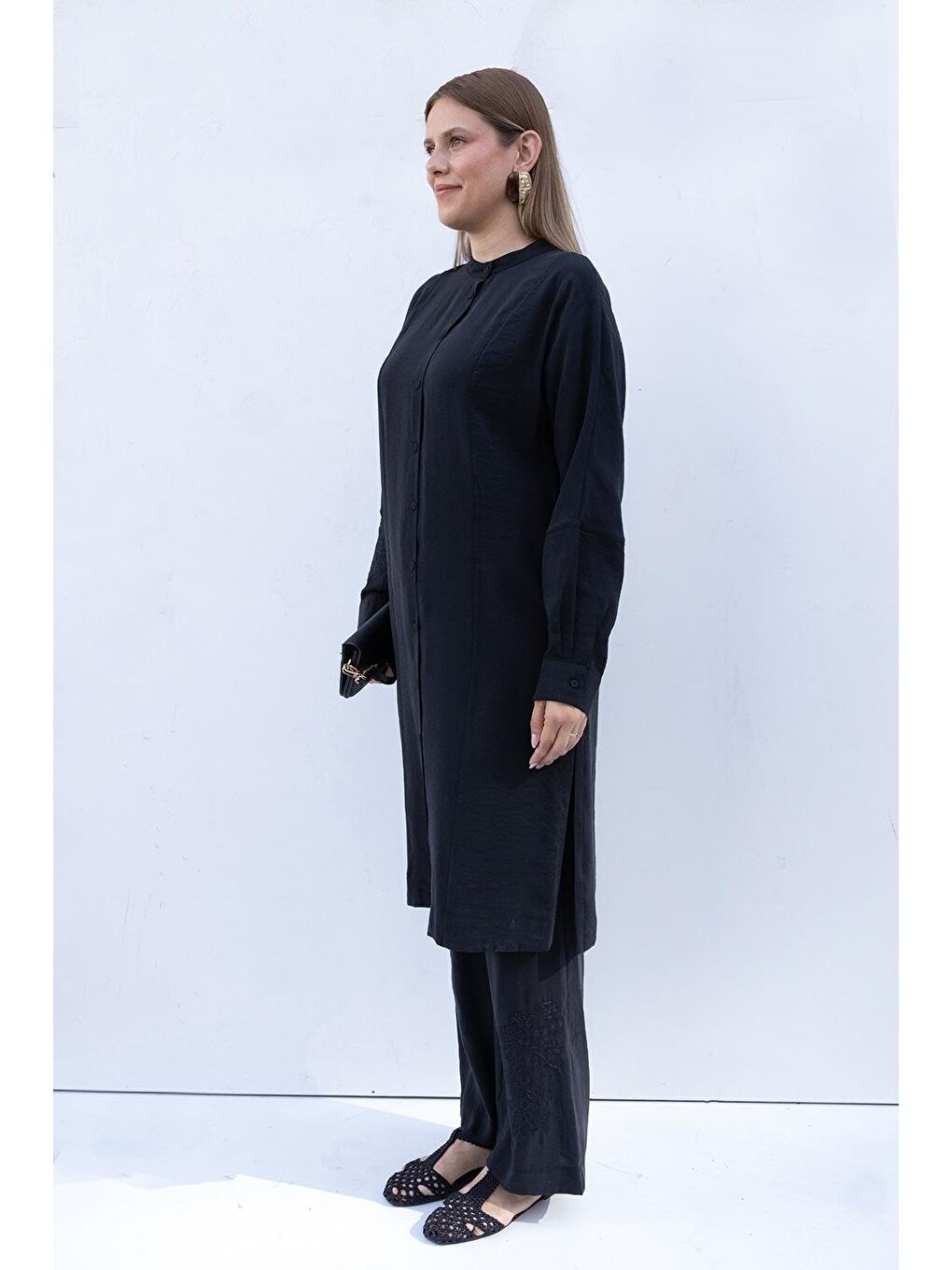 Siyah-Nakış Detaylı Modal Pantolonlu Takım-1