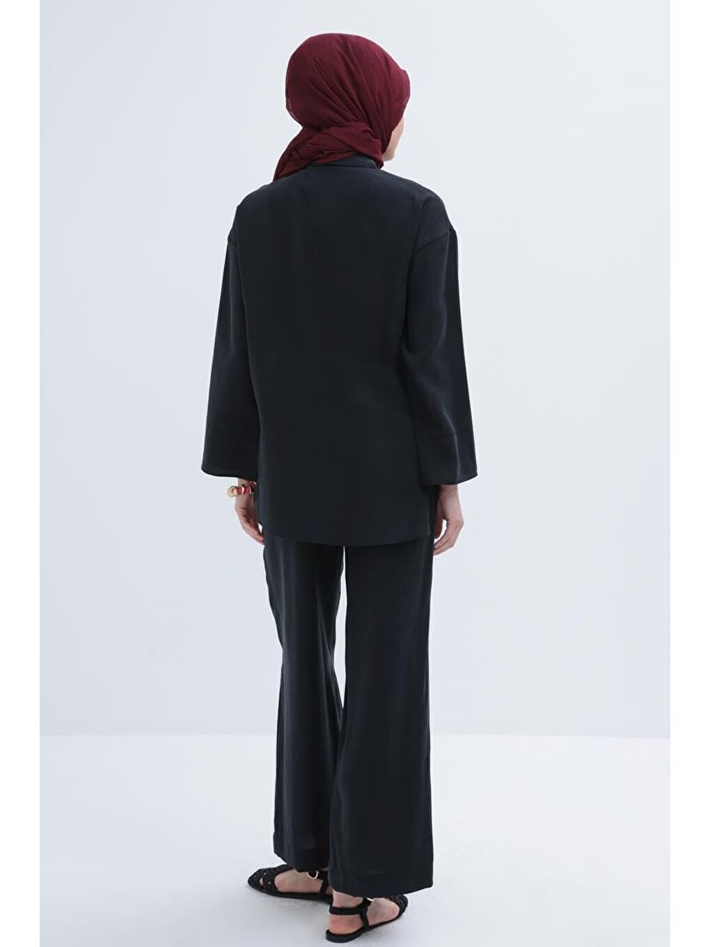 Siyah-Pantolonlu Takım-2
