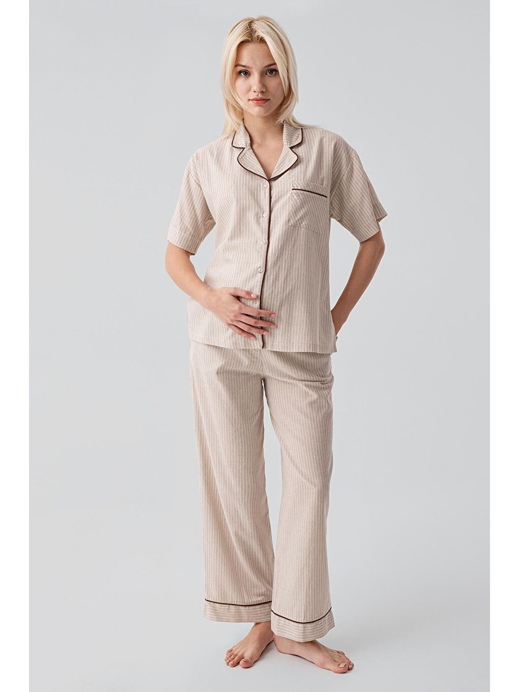 Bej Kısa Kollu Düğmeli Çizgili Dokuma %100 Pamuk Pijama Takım 19208-3