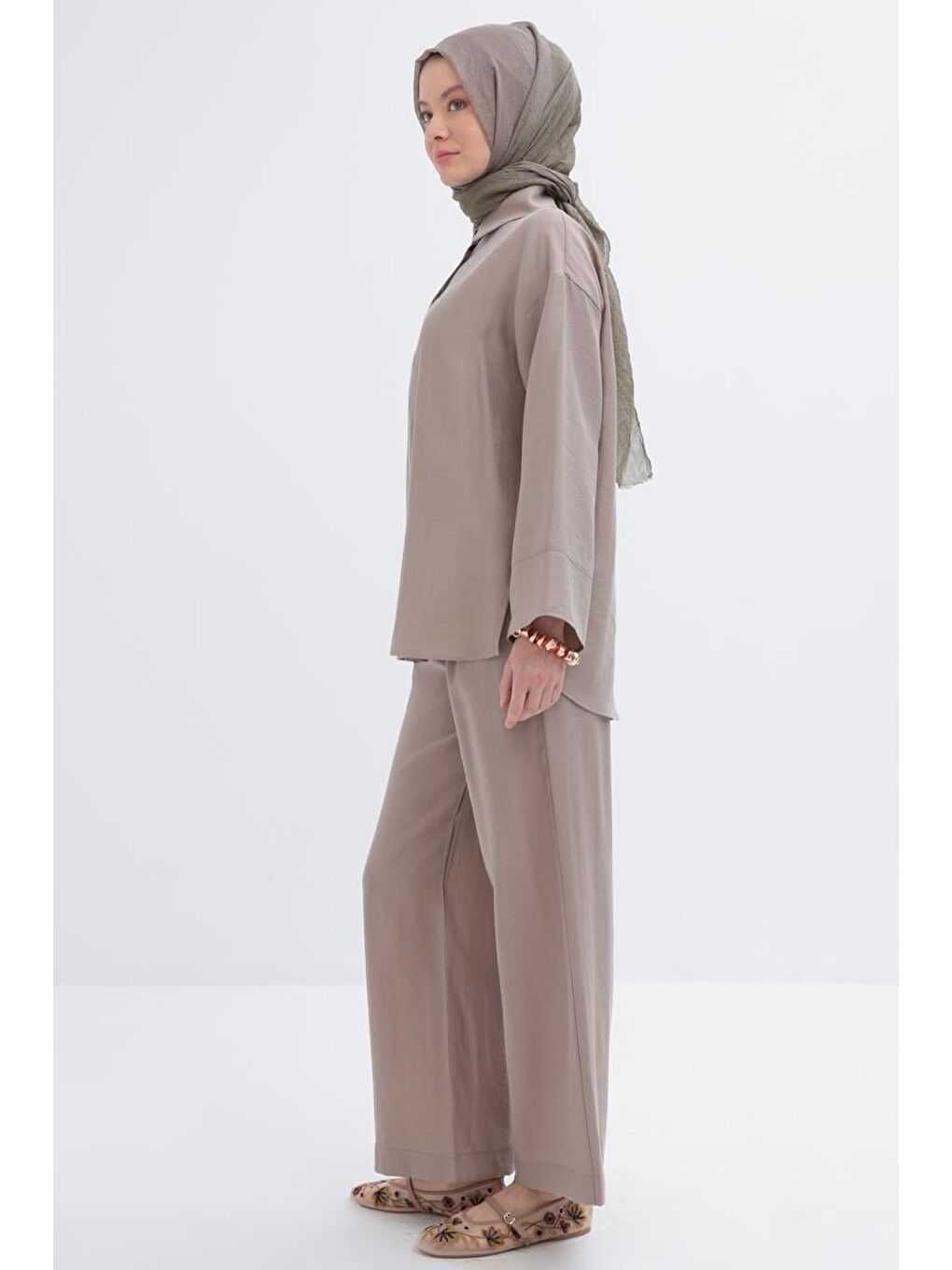Bej Vizon-Pantolonlu Takım-2