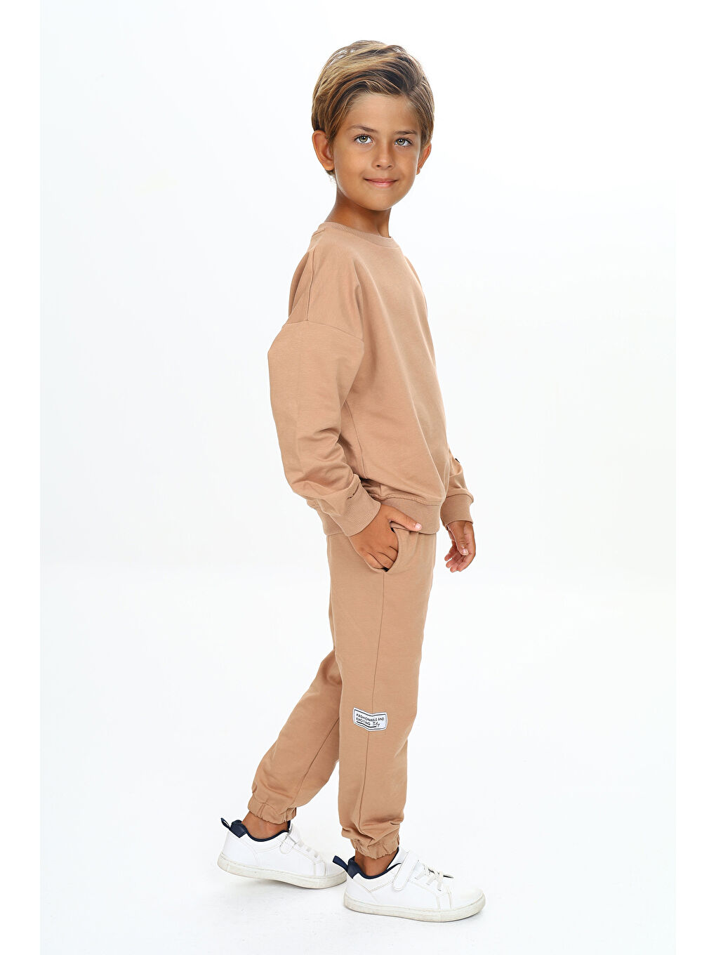Kahverengi Erkek Çocuk Armalı Eşofman Takım-3