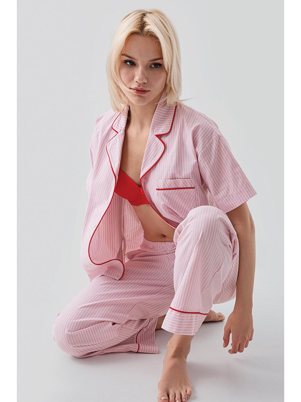 Pembe Kısa Kollu Düğmeli Çizgili Dokuma %100 Pamuk Pijama Takım 19208-4