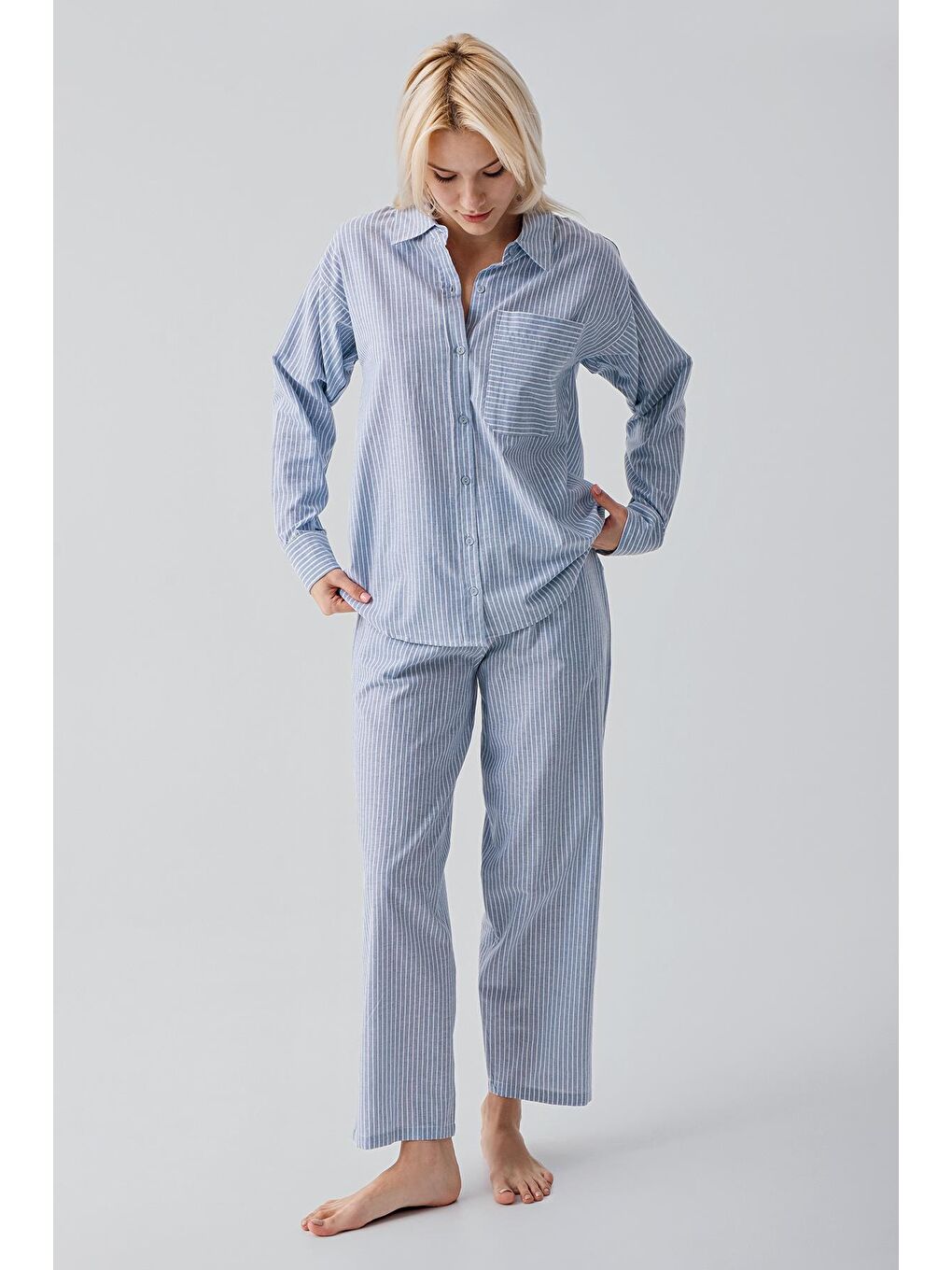 Mavi Uzun Kollu Çizgili Düğmeli Dokuma %100 Pamuk Pijama Takım 19209