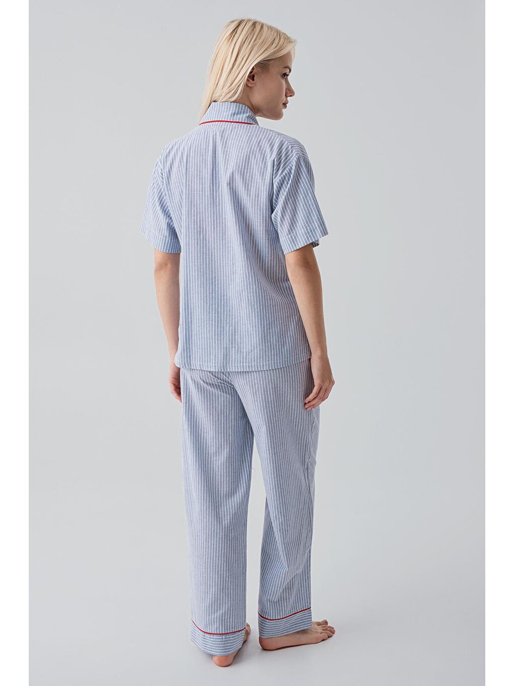 Mavi Kısa Kollu Düğmeli Çizgili Dokuma %100 Pamuk Pijama Takım 19208-7