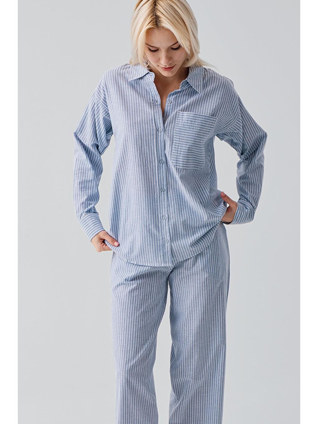 Mavi Uzun Kollu Çizgili Düğmeli Dokuma %100 Pamuk Pijama Takım 19209-2