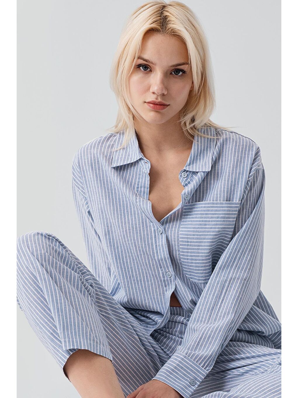 Mavi Uzun Kollu Çizgili Düğmeli Dokuma %100 Pamuk Pijama Takım 19209-5
