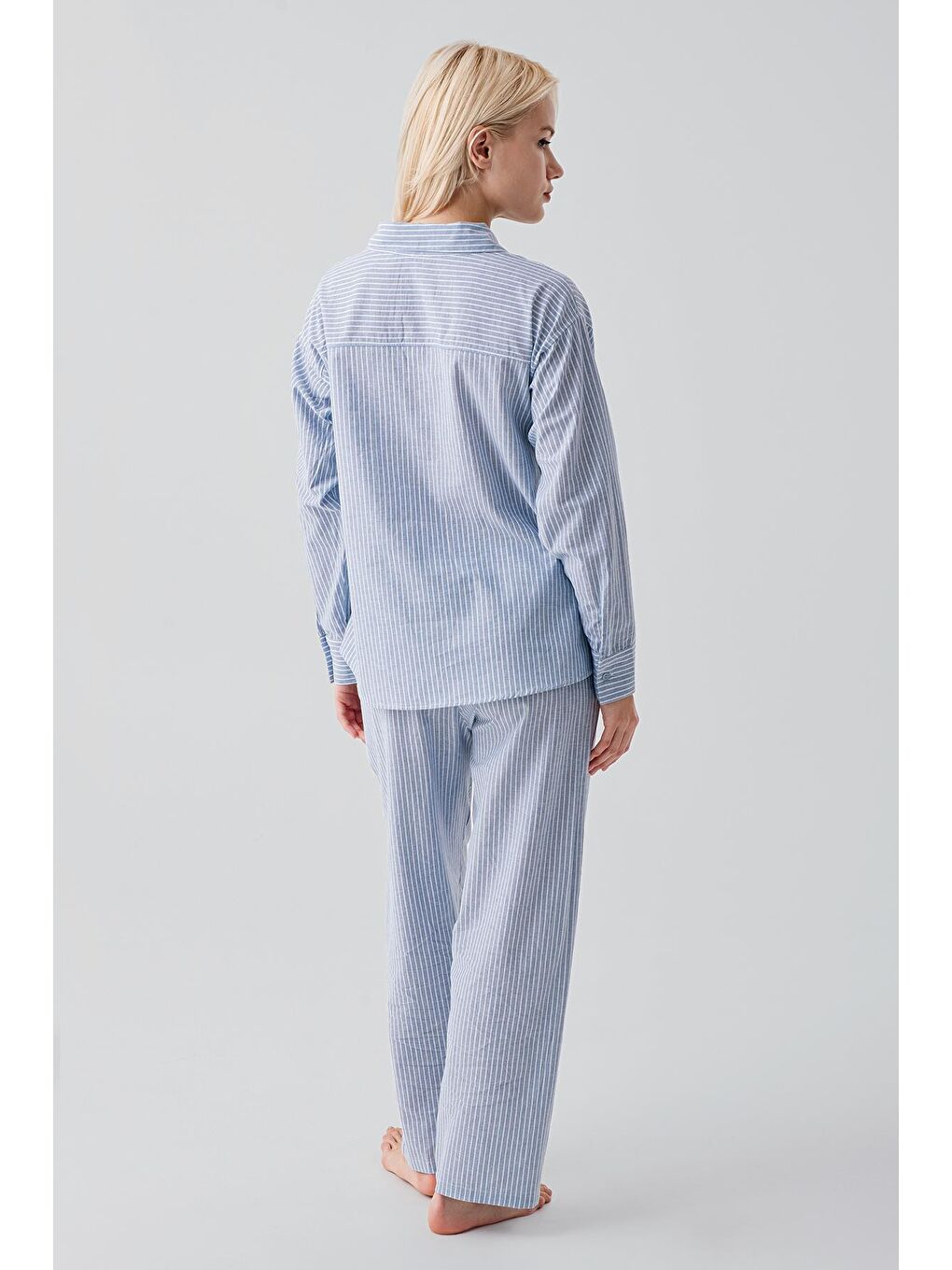 Mavi Uzun Kollu Çizgili Düğmeli Dokuma %100 Pamuk Pijama Takım 19209-6