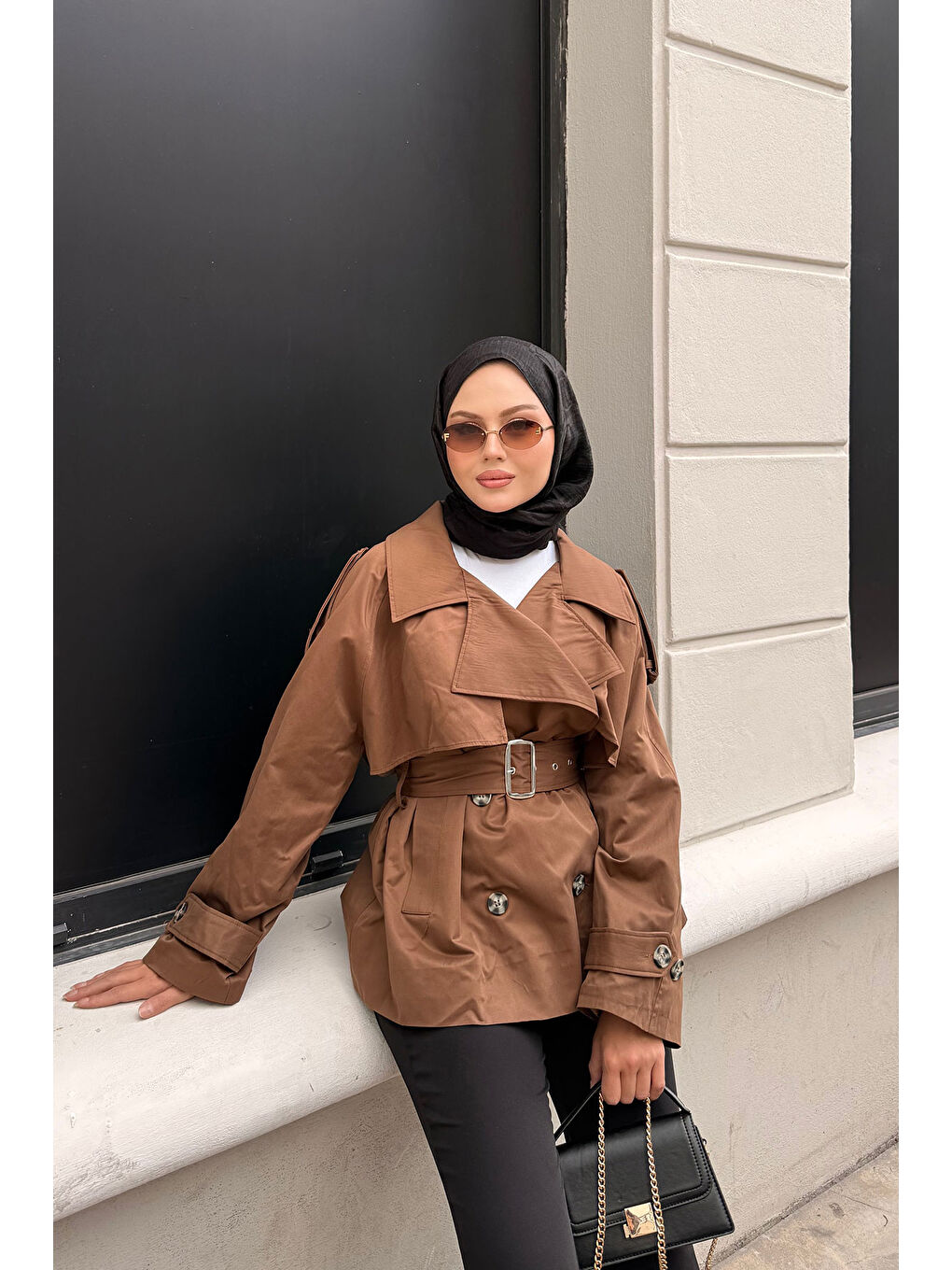 Kahverengi Kadın Kemer Detay Kısa Trenç Taba-3