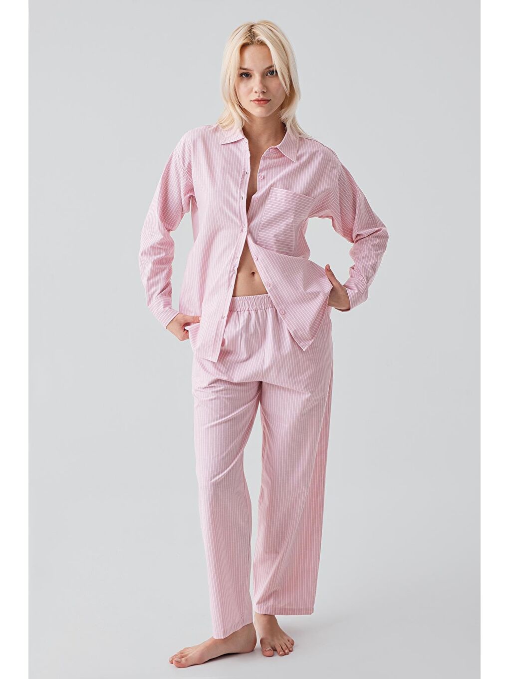 Pembe Uzun Kollu Çizgili Düğmeli Dokuma %100 Pamuk Pijama Takım 19209-1