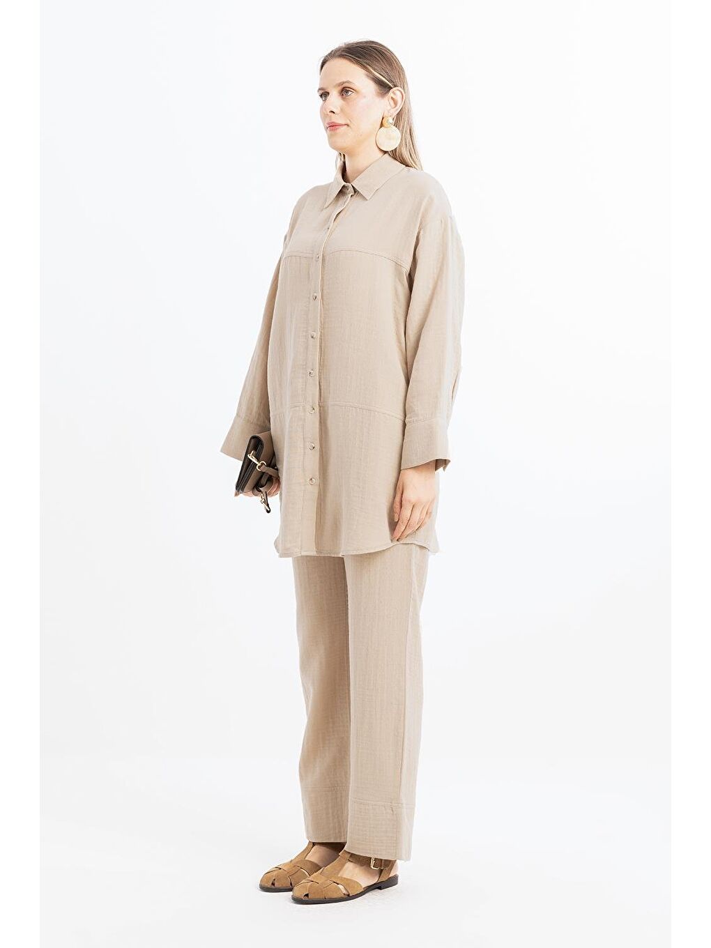 Bej-Dikiş Detaylı Müslin Pantolonlu Takım-1