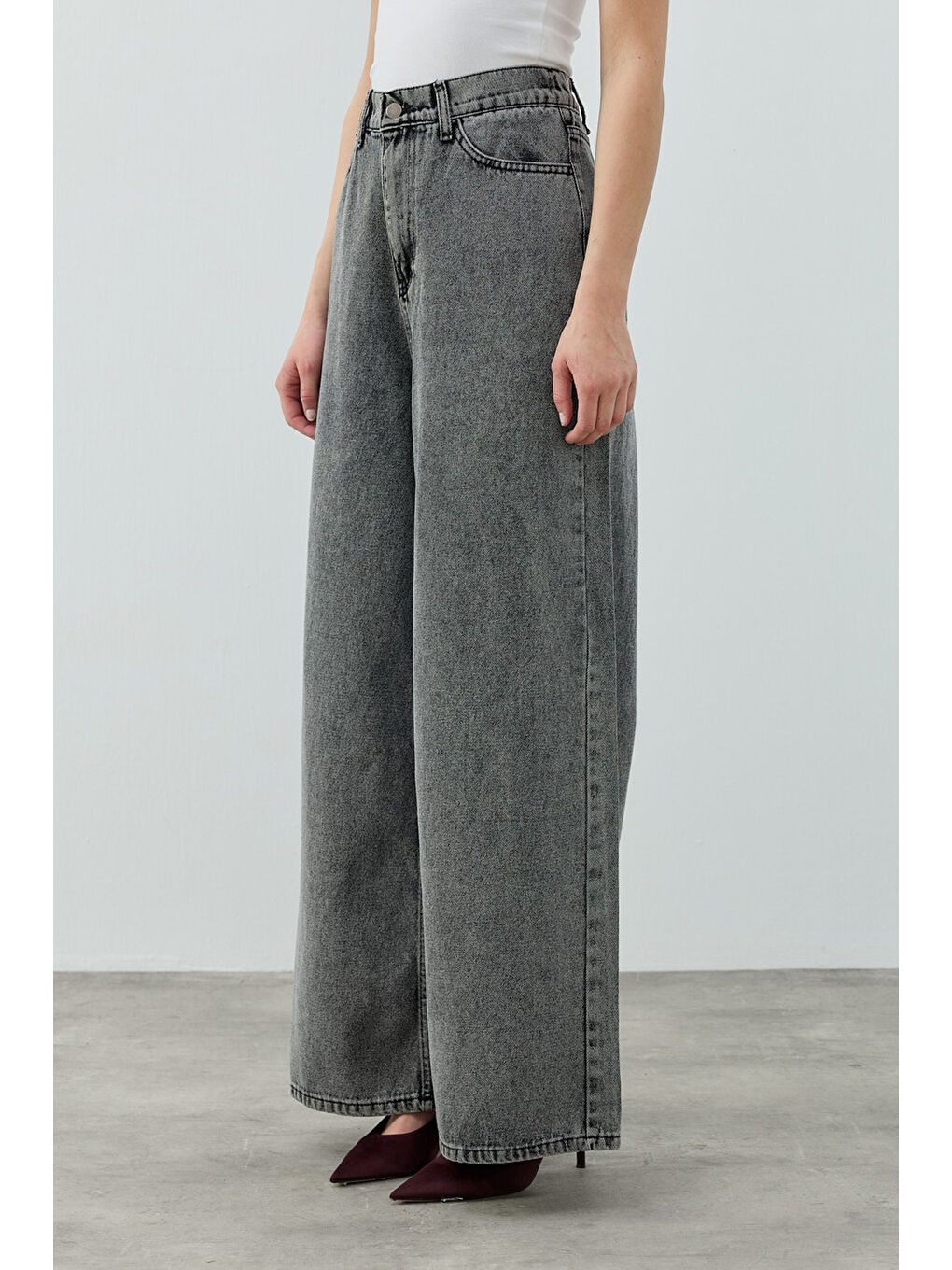 Gri Salaş Pamuklu Denim Pantolon 1690 Füme-1