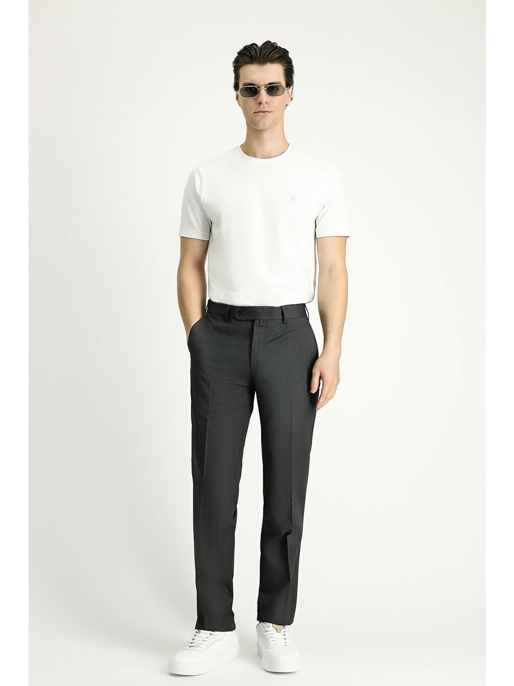 Gri Slim Fit Dar Kesim Klasik Kumaş Pantolon