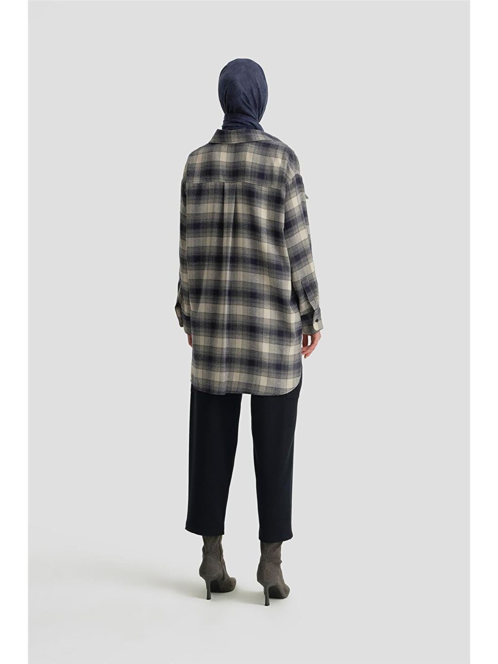 Kapaklı Cepli Oduncu Gömlek Ort3637 Lacivert-4