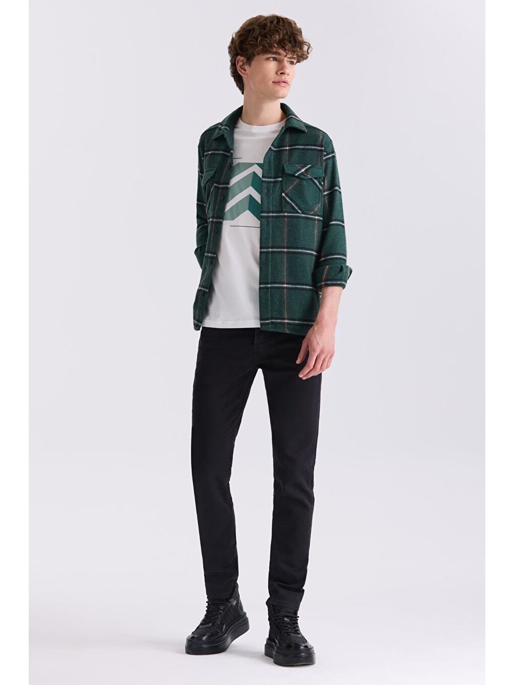 Haki Over Size Bol Kesim Ekose Desenli Pamuklu Cepli Oduncu Gömlek-1