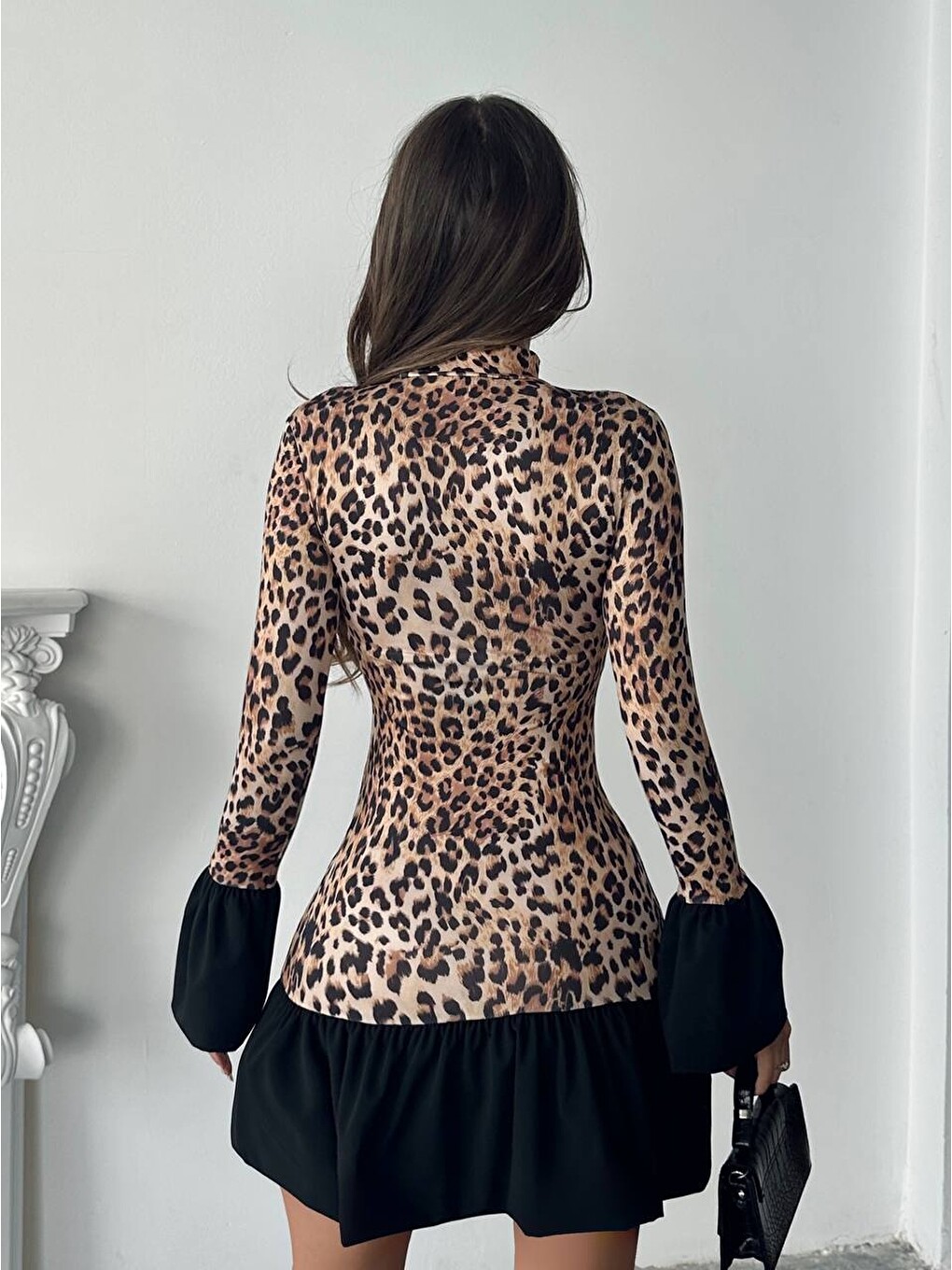 Kahverengi Leopar Etekleri Fırfır Detay Elbise-3