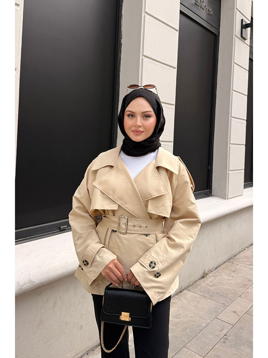 Ekru Kadın Kemer Detay Kısa Trenç Krem-2