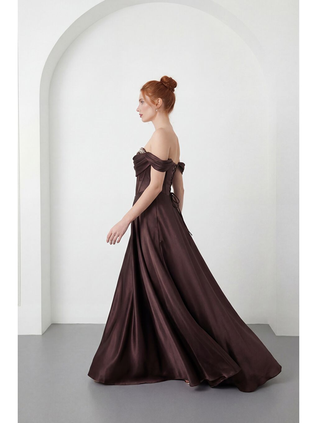 Kadın Kahverengi Kayık Yaka Taşlı Uzun Söz Nişan Nikah Abiye Elbise-1