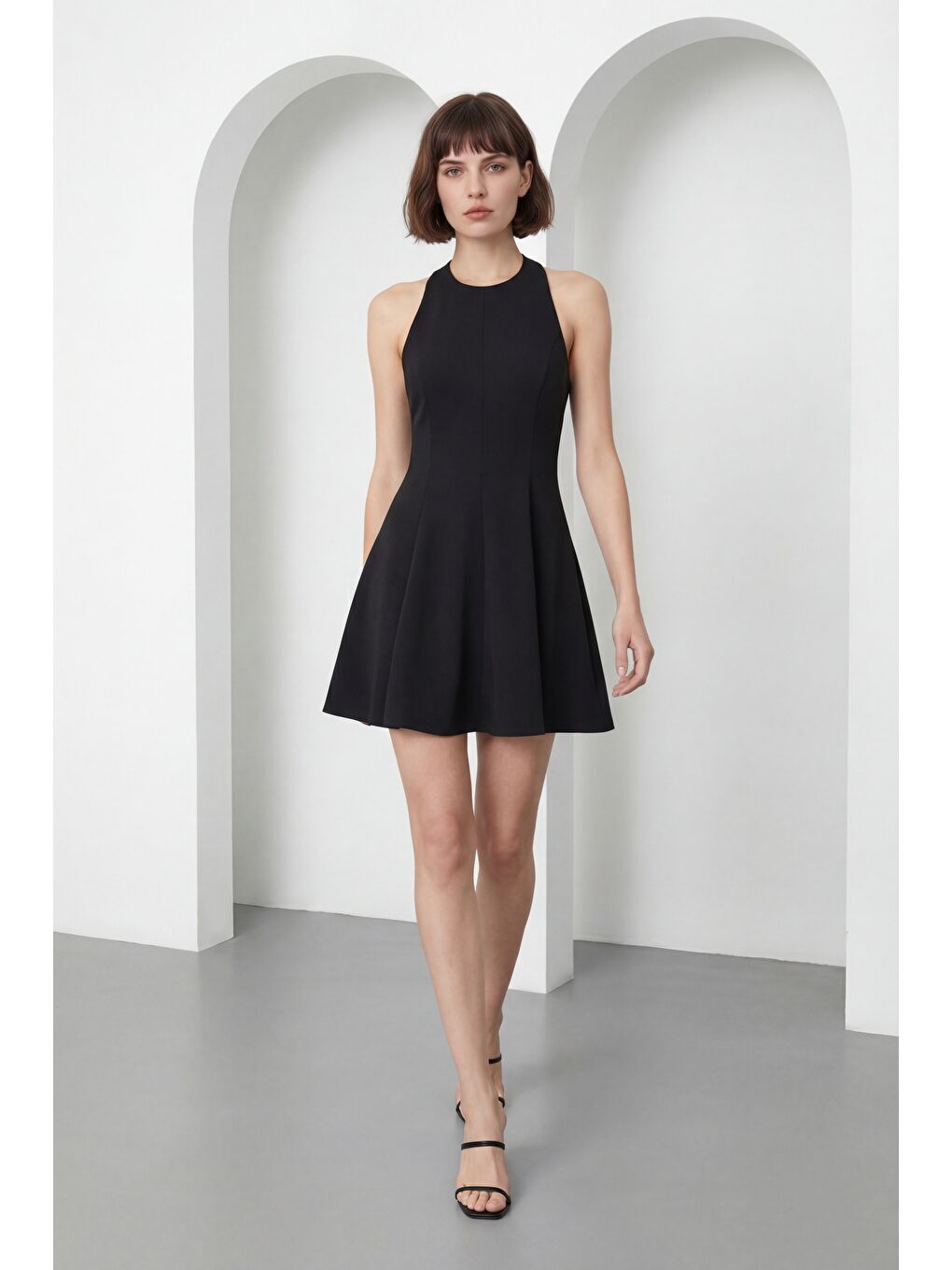 Kadın Siyah Halter Yaka Mini Mezuniyet Abiye Elbise-1